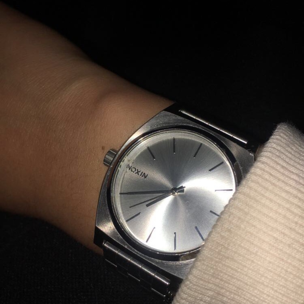 Watch - Picture 2 of 2